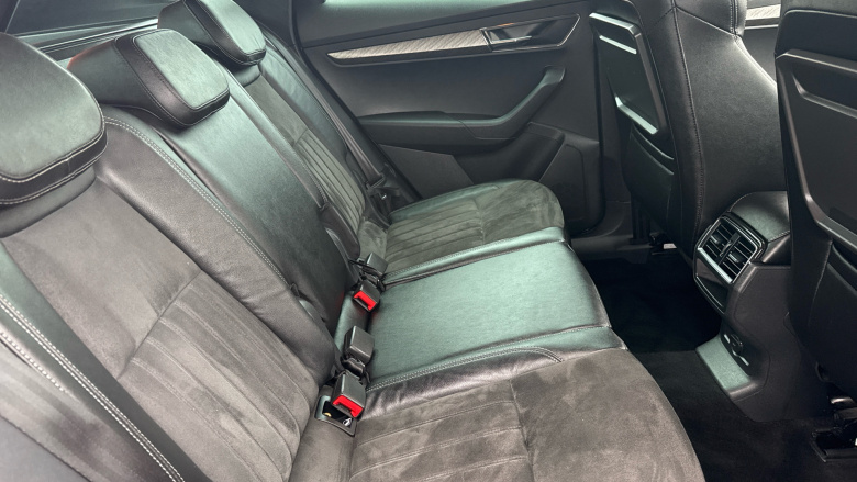 Skoda Karoq 1.5 TSI SE L 5dr DSG Petrol Estate